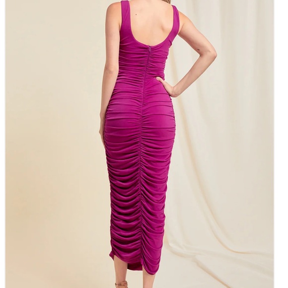 NWT Fuchsia Ruched Bodycon Maxi Dress - Picture 7 of 8